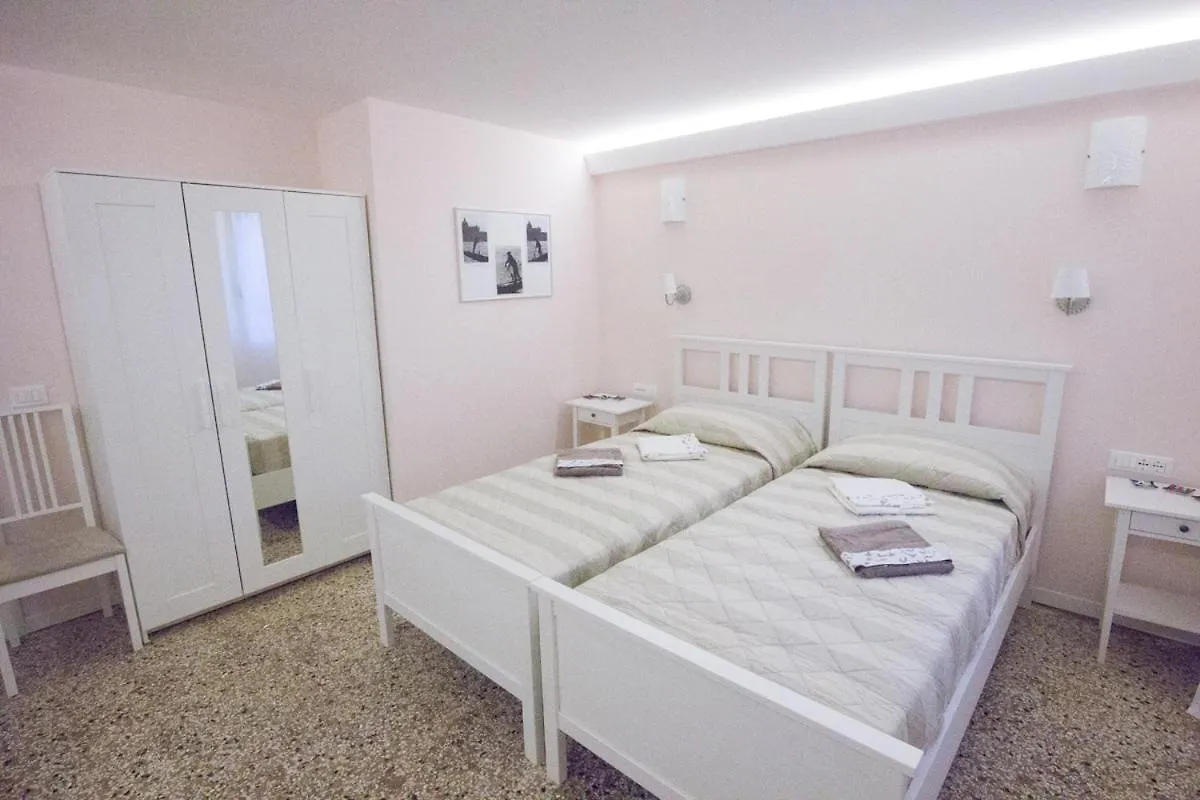 Venice Rialto Bridge Apartment Italia